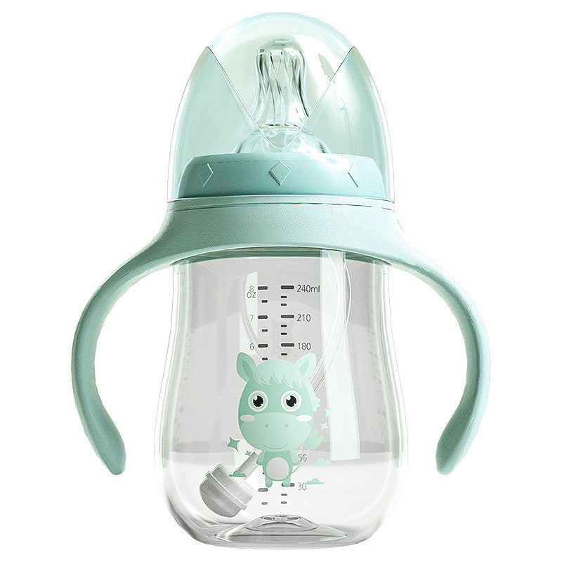 Baby learn to drink cup
