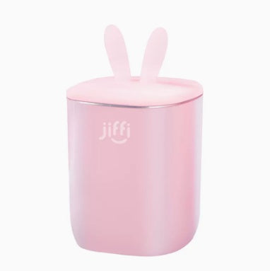 The Portable Milk Warmer Baby Automatic Intelligent Milk Warmer is a game-changer for parents who need convenience and efficiency. This smart device warms milk quickly and evenly, maintaining the optimal temperature for your baby’s comfort. Its portable a